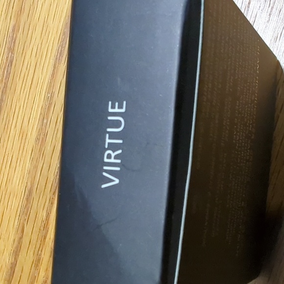 Laritzy Cream Highlighter - Picture 5 of 8